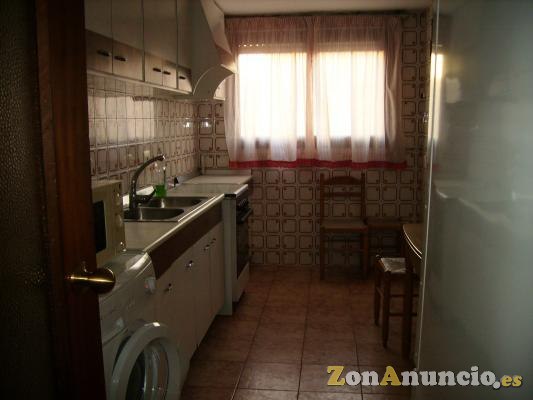 SE ALQUILA HABITACION PARA ESTUDIANTES